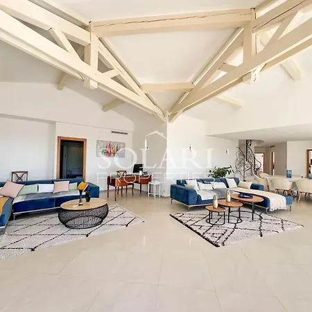 וילה Esterella מאנדליה-לה-נאפול